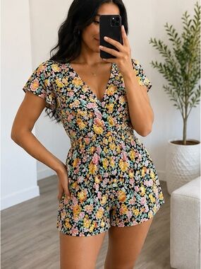 American Eagle Floral V-Neck Romper
